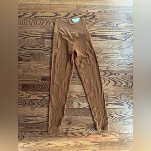 OFFLINE By Aerie Real Me
Xtra Crossover High Waisted
Pocket Legging. Sz S NWT